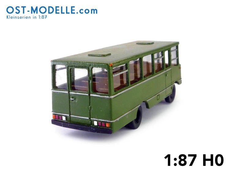 Preview: PROGRESS 35 DDR Bus olive grün